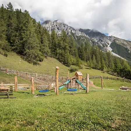 イン Schlickeralm 1.616 M 3*